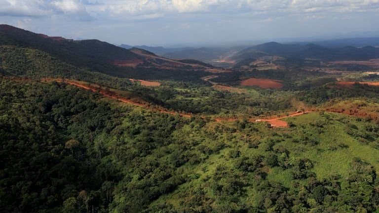 Guinée : inquiétude sociale après une vague de licenciements sur le projet Simandou