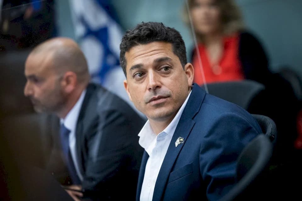 Israël : un ministre affirme que la guerre avec la Syrie est « inévitable »
