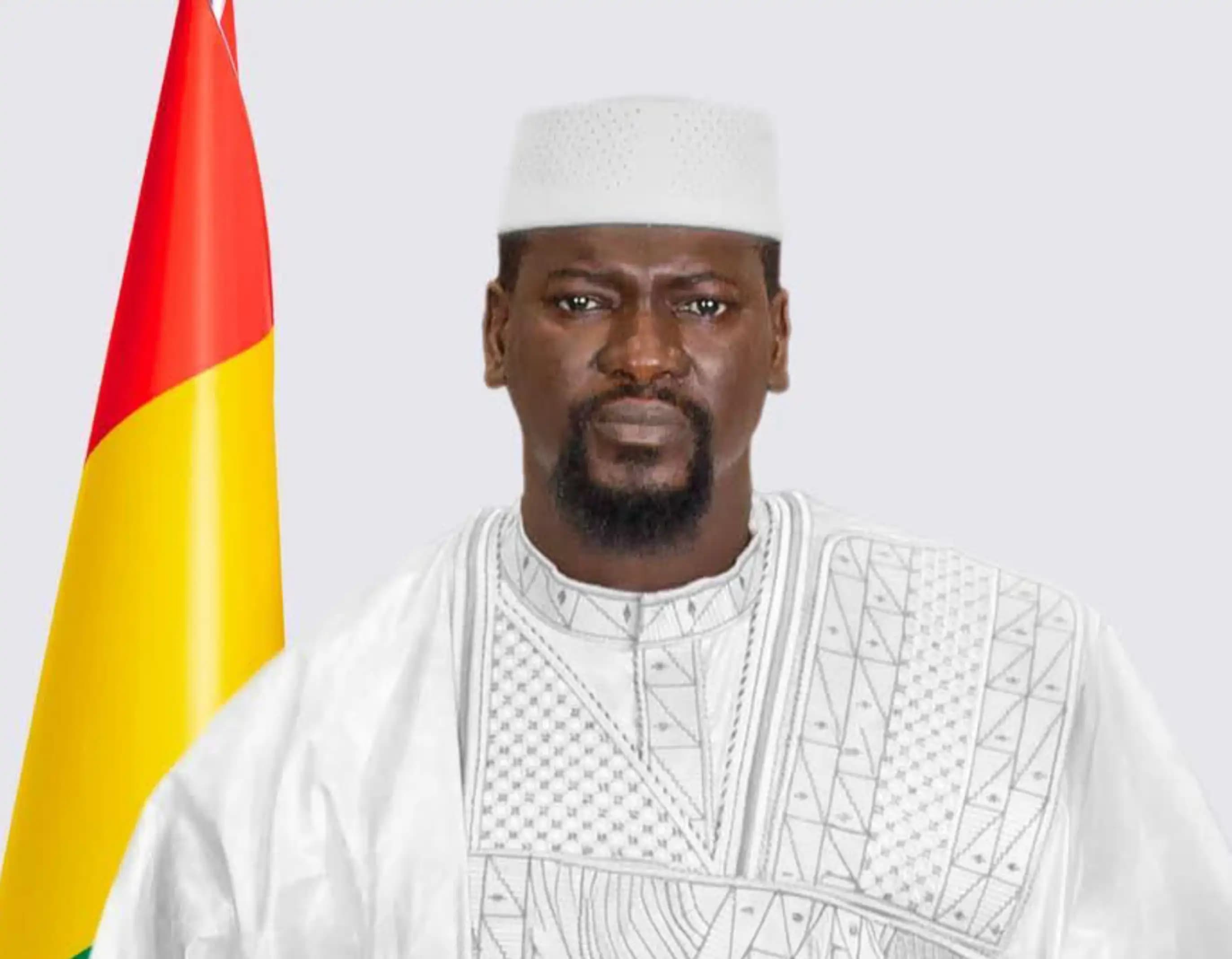Guinée : le général Mamadi Doumbouya officiellement candidat, selon plusieurs sources — Silabosoona reste prudent