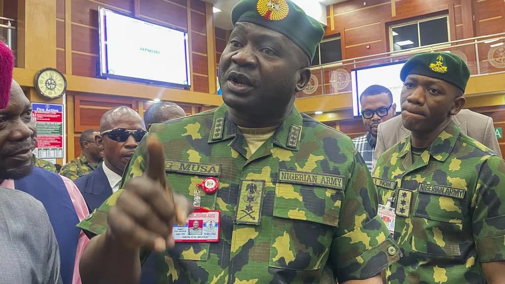 Nigeria : seize militaires accusés de complot contre le président Tinubu