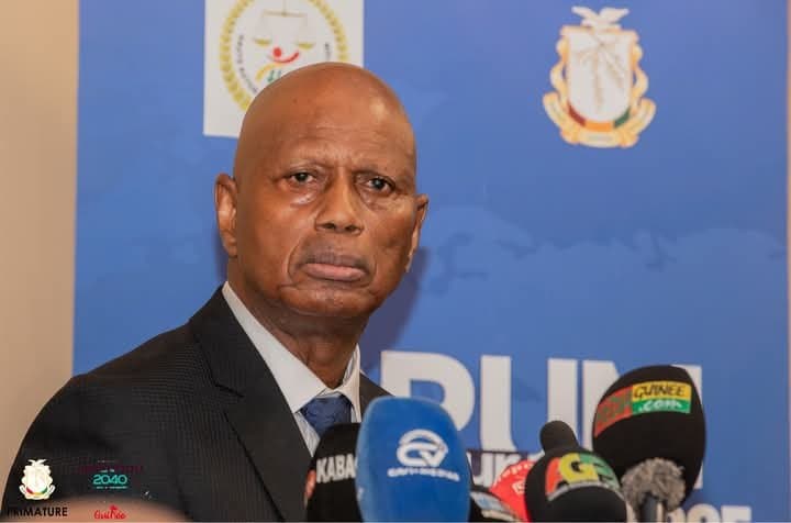 Guinée : la HAC interdit l’accès des Web TV et radios non autorisées aux événements officiels