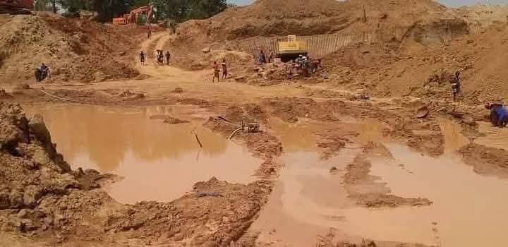 Siguiri : un glissement de terre dans une ancienne mine d’or fait 6 morts à Tomogo