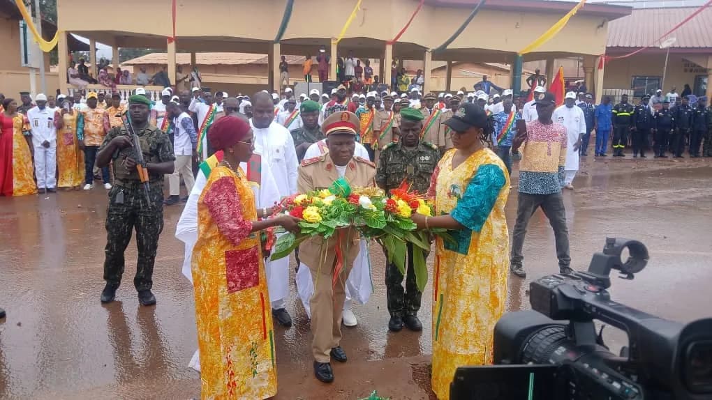 Siguiri : les autorités locales saluent la célébration du 68e anniversaire de l’indépendance