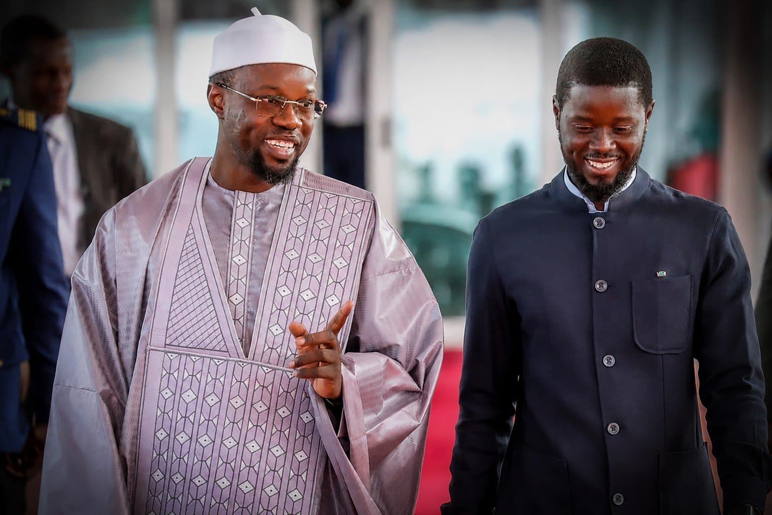 Sénégal : limogé, Ousmane Sonko réagit avec sobriété après son éviction par Diomaye Faye